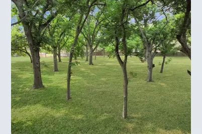 127 Milagros, Seguin, TX 78155 - Photo 6