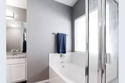 692 Scheel, Kyle, TX 78640 - Photo 34