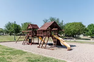 692 Scheel, Kyle, TX 78640 - Photo 40