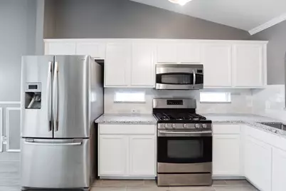 692 Scheel, Kyle, TX 78640 - Photo 18