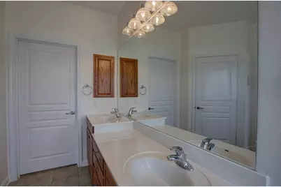 207 Monarch Trail, Georgetown, TX 78633 - Photo 32
