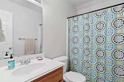 202 The Oaks Boulevard, Elgin, TX 78621 - Photo 30