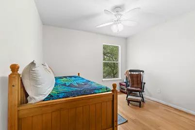 202 The Oaks Boulevard, Elgin, TX 78621 - Photo 26