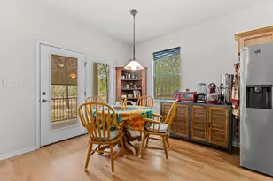 202 The Oaks Blvd, Elgin, TX 78621 - Photo 18