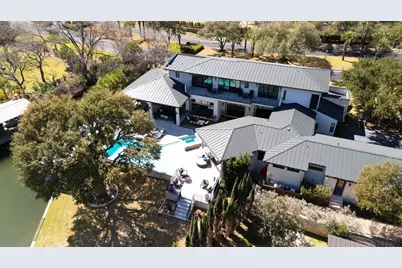 101 Harbor Light Boulevard, Horseshoe Bay, TX 78657 - Photo 6