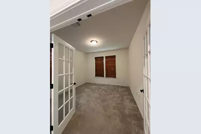 7925 Crystalbrook W, Austin, TX 78724 - Photo 8