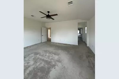 7925 Crystalbrook W, Austin, TX 78724 - Photo 10