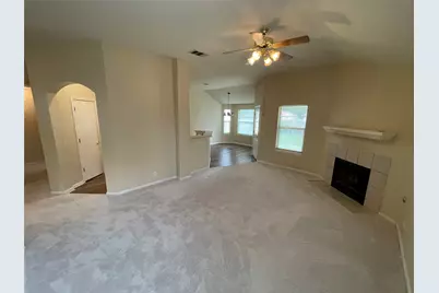 602 Losoya Court, Hutto, TX 78634 - Photo 6
