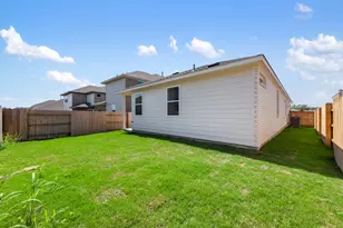 125 Knockout Rose Dr, San Marcos, TX 78666 - Photo 36