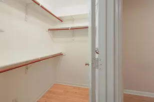 7685 Northcross Dr, Austin, TX 78757 - Photo 16