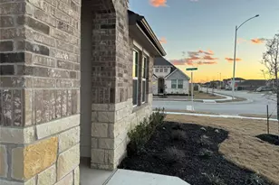 13717 Thomas Wheeler Wy, Manor, TX 78653 - Photo 2