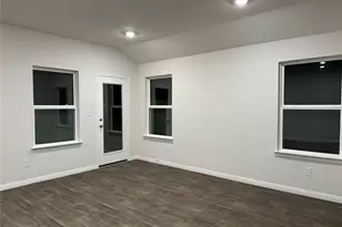 13717 Thomas Wheeler Wy, Manor, TX 78653 - Photo 16