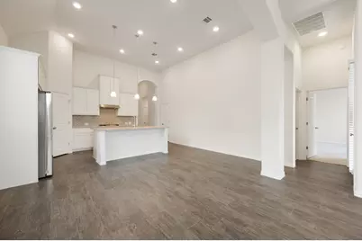 7905 Sunrise Ravine Pass, Lago Vista, TX 78645 - Photo 8