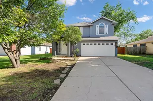 120 Meadowside Dr, Hutto, TX 78634 - Photo 2