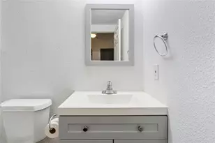 1910 Robbins Pl, Austin, TX 78705 - Photo 16