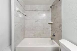 1910 Robbins Pl, Austin, TX 78705 - Photo 18