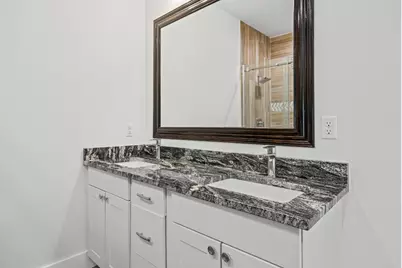 813 Chihuahua Street, Lockhart, TX 78644 - Photo 12