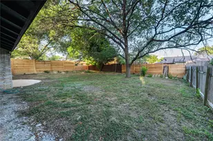9403 Hunters Trace E, Austin, TX 78758 - Photo 16
