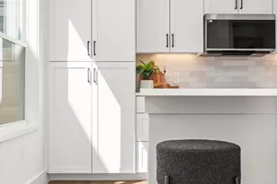 1407 Cedar Ave, Austin, TX 78702 - Photo 10