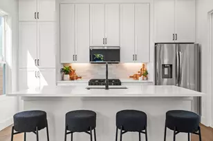 1407 Cedar Ave, Austin, TX 78702 - Photo 12