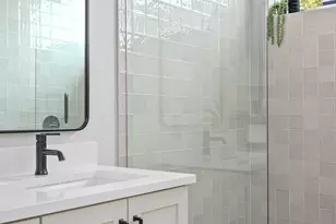 1407 Cedar Ave, Austin, TX 78702 - Photo 24