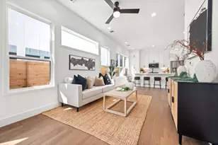 1407 Cedar Ave, Austin, TX 78702 - Photo 2