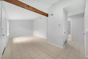 2008 Old W Pl, Round Rock, TX 78681 - Photo 8