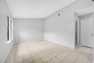 2008 Old W Pl, Round Rock, TX 78681 - Photo 4