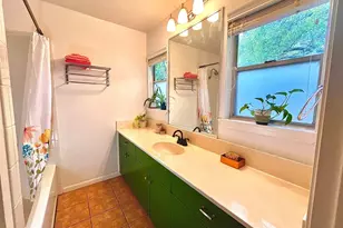 4501 Sinclair Ave, Austin, TX 78756 - Photo 16