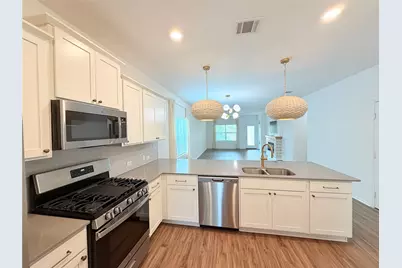 928 Legends Lane, Georgetown, TX 78628 - Photo 8