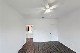 928 Legends Ln, Georgetown, TX 78628 - Photo 18