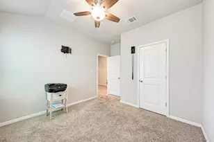 405 Windy Reed Rd, Hutto, TX 78634 - Photo 20