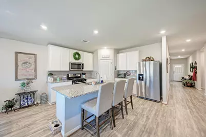 405 Windy Reed Rd, Hutto, TX 78634 - Photo 6