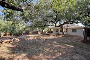 7 Caliche Ct, Wimberley, TX 78676 - Photo 24