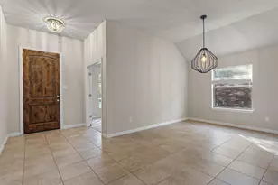 437 Oyster Creek, Buda, TX 78610 - Photo 4