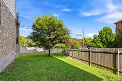 3001 Centennial Olympic Park, Austin, TX 78732 - Photo 36