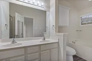 16100 S Great Oaks Dr, Round Rock, TX 78681 - Photo 4