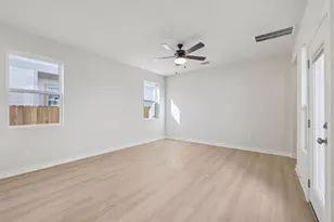 2070 Alice Jay Wy, Round Rock, TX 78665 - Photo 18