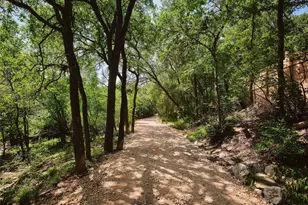 1012 Gaston Ave, Austin, TX 78703 - Photo 38