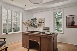 1012 Gaston Ave, Austin, TX 78703 - Photo 20