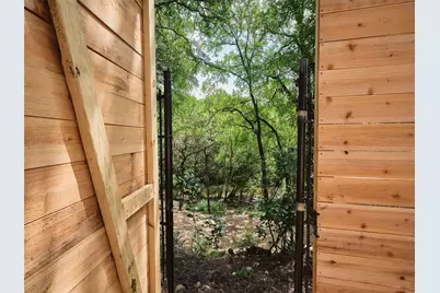 1012 Gaston Avenue, Austin, TX 78703 - Photo 36