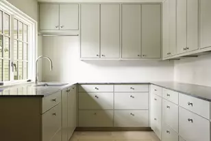 1012 Gaston Ave, Austin, TX 78703 - Photo 30