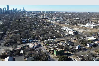 2806 E 3rd Street, Austin, TX 78702 - Photo 4