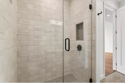 84 East Avenue #1202, Austin, TX 78701 - Photo 16