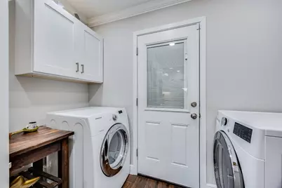 10103 Oak Hollow Circle, Austin, TX 78758 - Photo 14