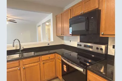 255 Myrtle Street, Kyle, TX 78640 - Photo 6