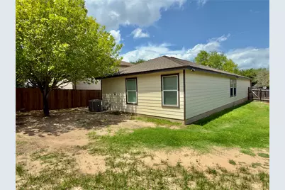 255 Myrtle Street, Kyle, TX 78640 - Photo 30
