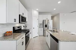 100 Peach Flt Ct, Liberty Hill, TX 78642 - Photo 10