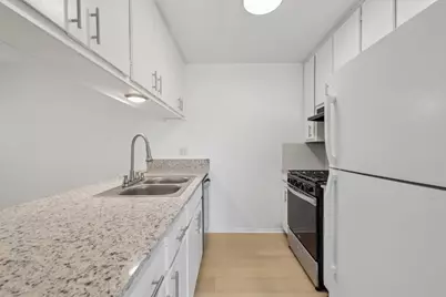 418 Sarah Street #B, San Marcos, TX 78666 - Photo 12