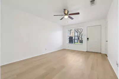 418 Sarah Street #B, San Marcos, TX 78666 - Photo 4